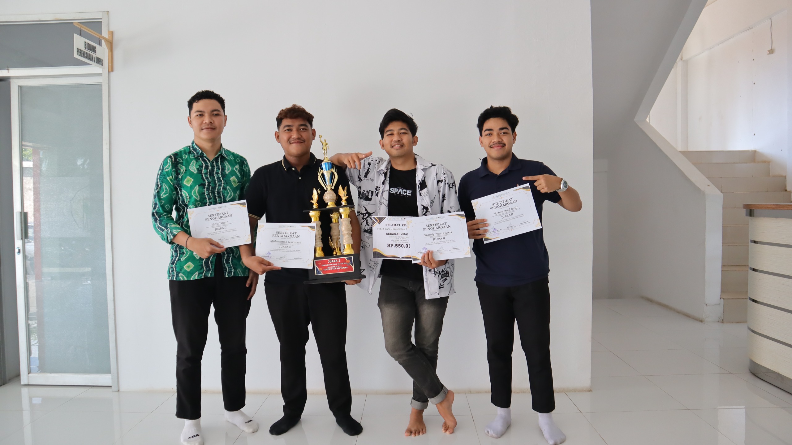 tim-basket-putra-unbl-sabet-juara-2